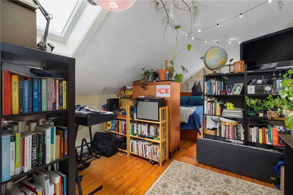 56 Barton Street Providence RI 02909