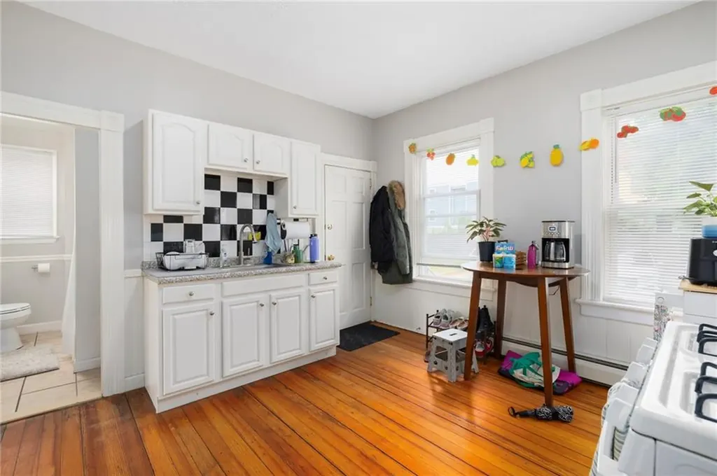 56 Barton Street Providence RI 02909