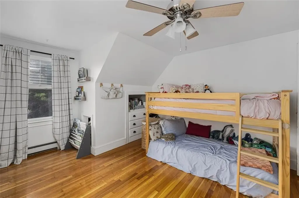 25 Farm Street Cranston RI 02920