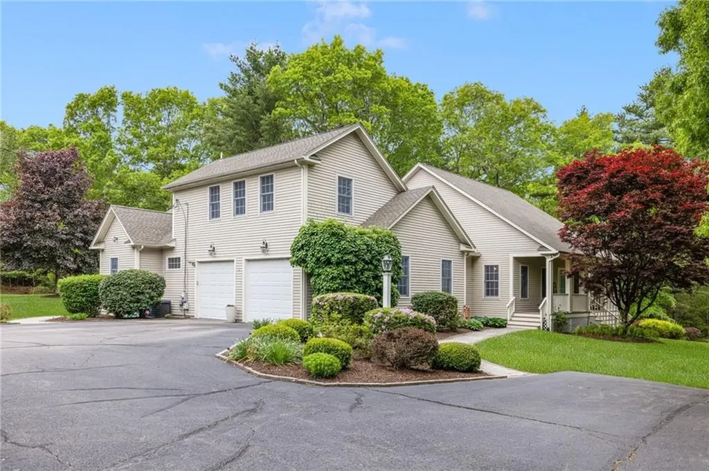 160 School Land Woods Road Exeter RI 02822