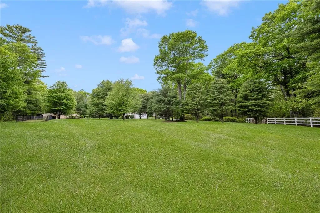 160 School Land Woods Road Exeter RI 02822