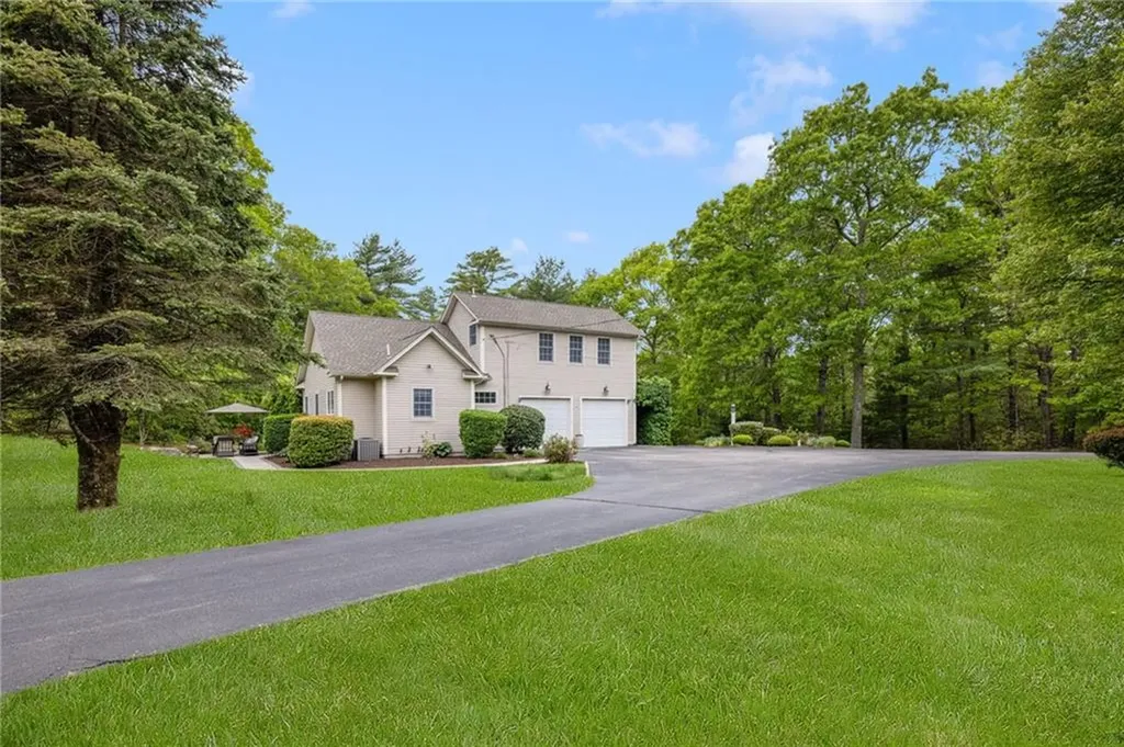 160 School Land Woods Road Exeter RI 02822