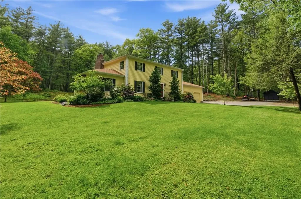 40 White Pine Drive Glocester RI 02814