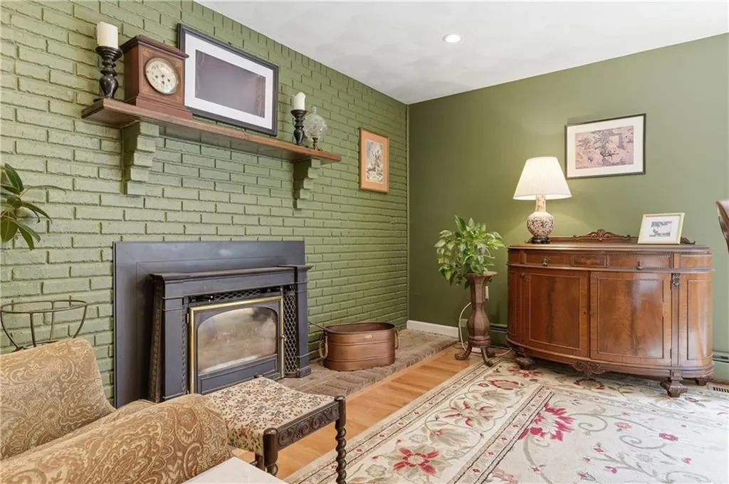40 White Pine Drive Glocester RI 02814