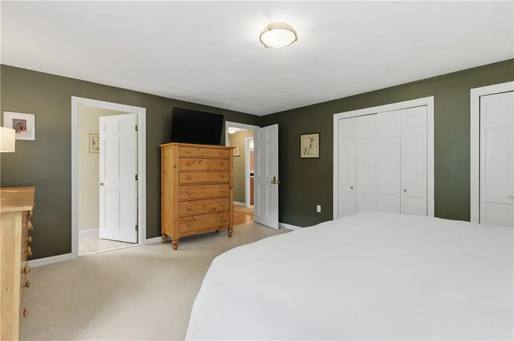 40 White Pine Drive Glocester RI 02814