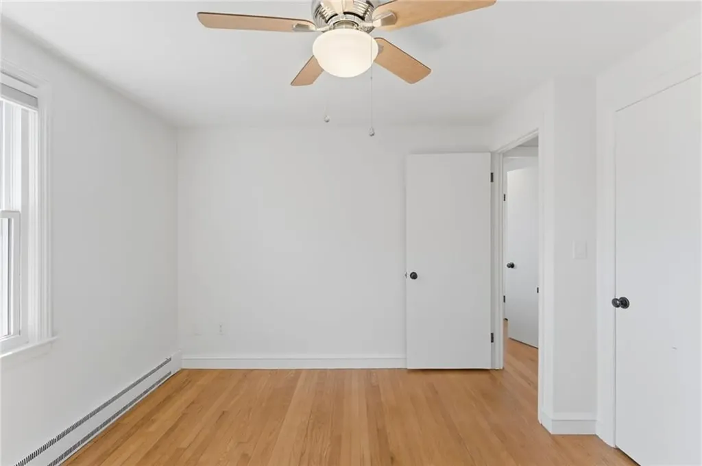 9 Tophill Circle Cranston RI 02920
