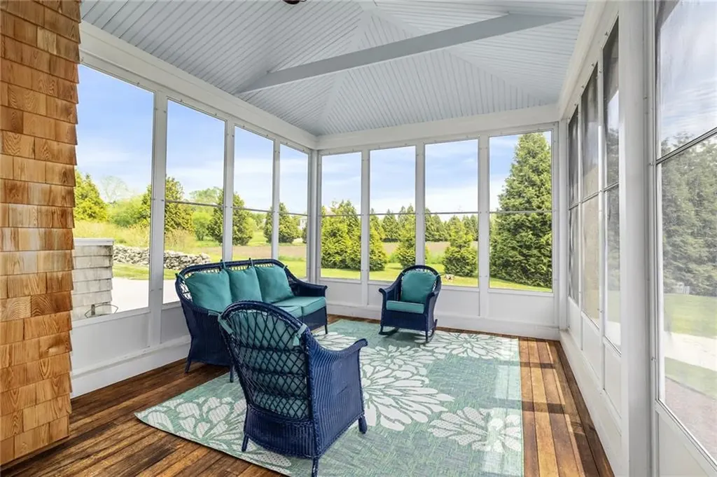 6 Moorings Way Little Compton RI 02837
