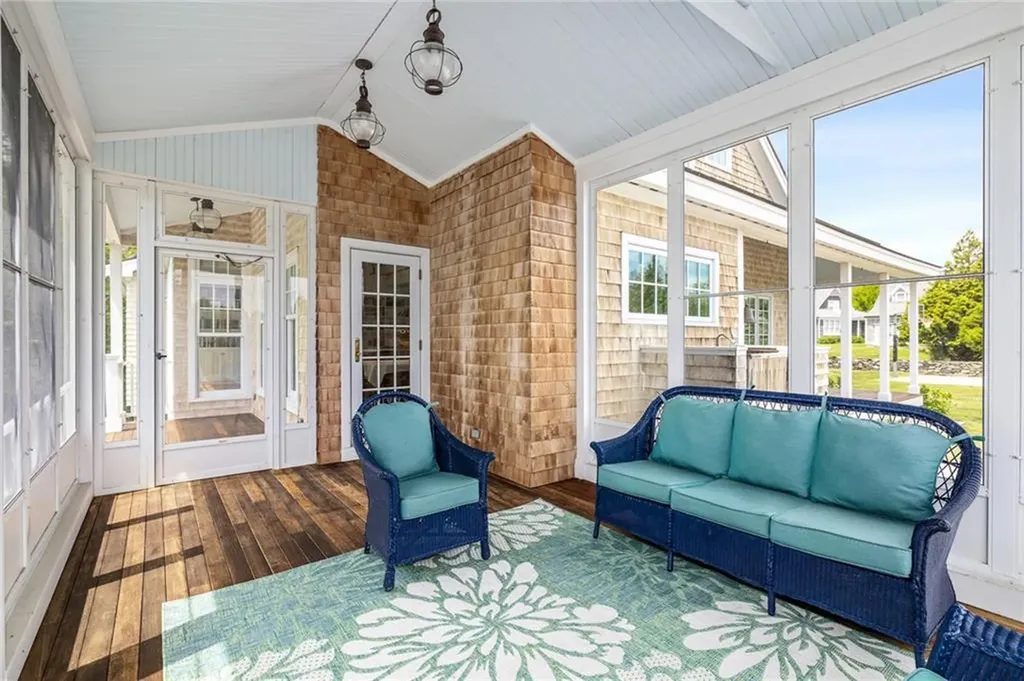 6 Moorings Way Little Compton RI 02837