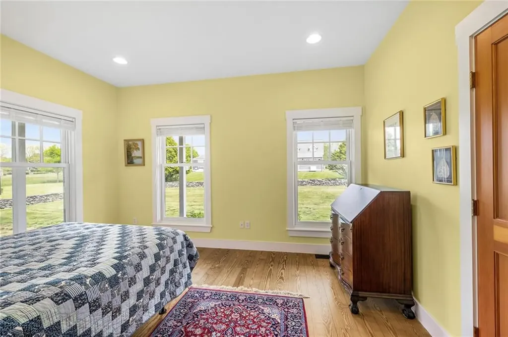 6 Moorings Way Little Compton RI 02837