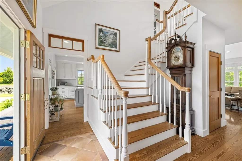 6 Moorings Way Little Compton RI 02837