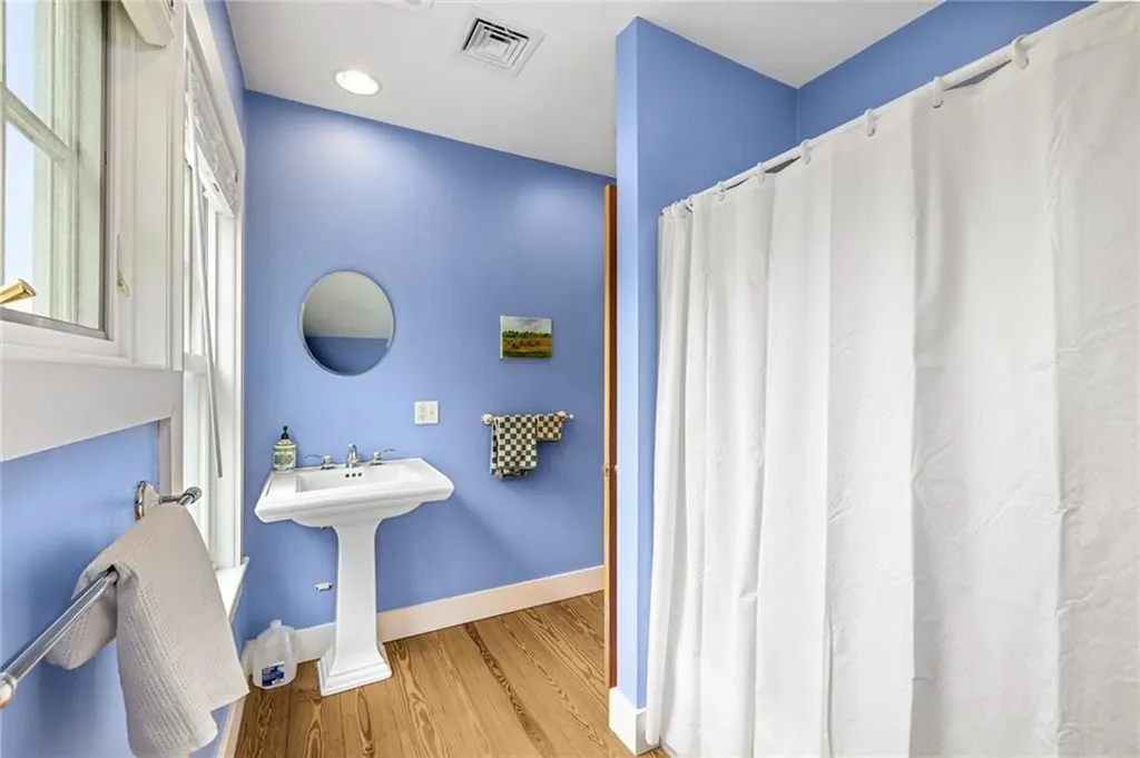 6 Moorings Way Little Compton RI 02837