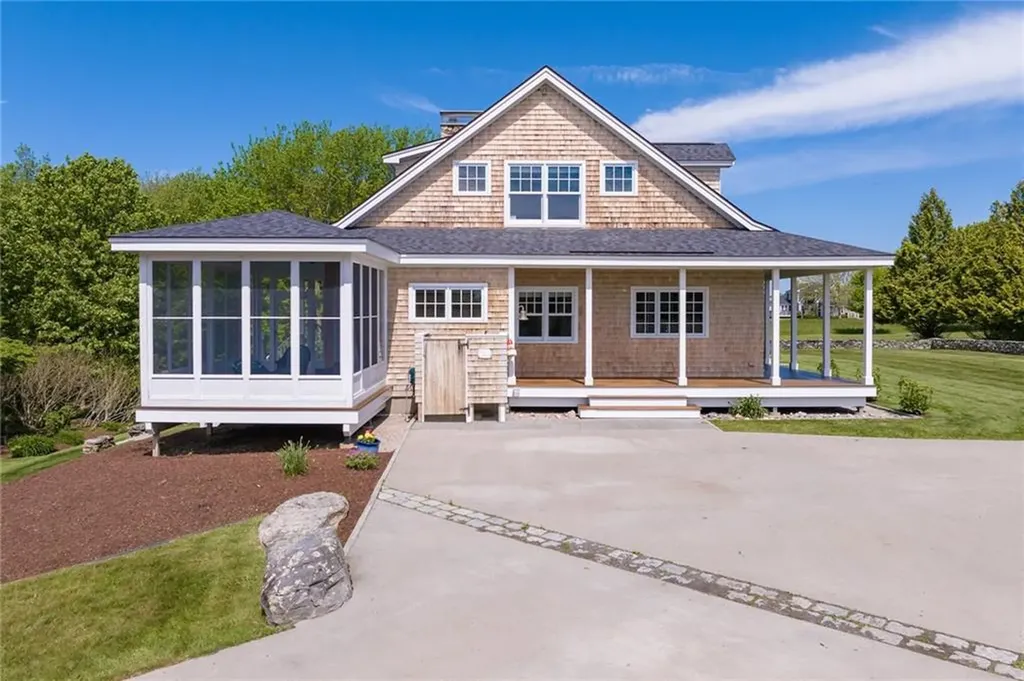 6 Moorings Way Little Compton RI 02837