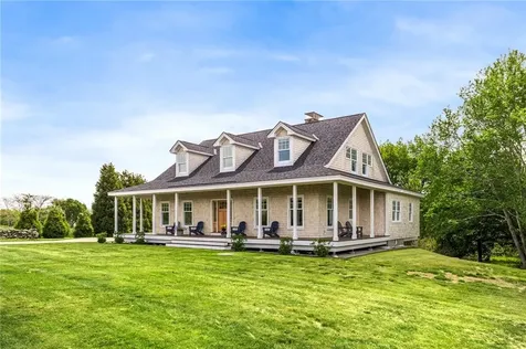 6 Moorings Way Little Compton RI 02837