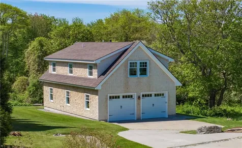 6 Moorings Way Little Compton RI 02837