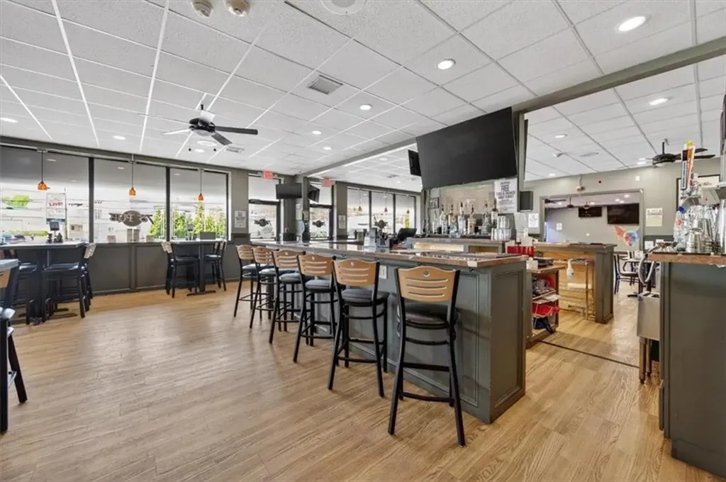 80 Greenville Avenue Johnston RI 02919