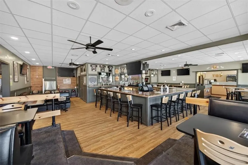 80 Greenville Avenue Johnston RI 02919