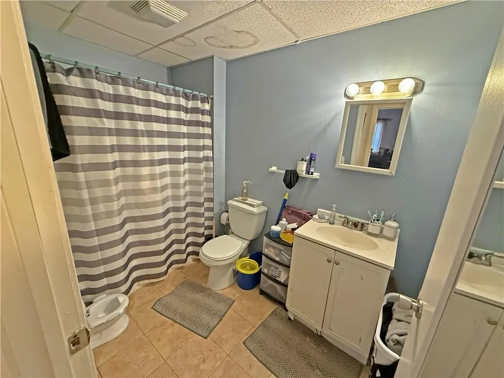 33 Halsey Street Newport RI 02840