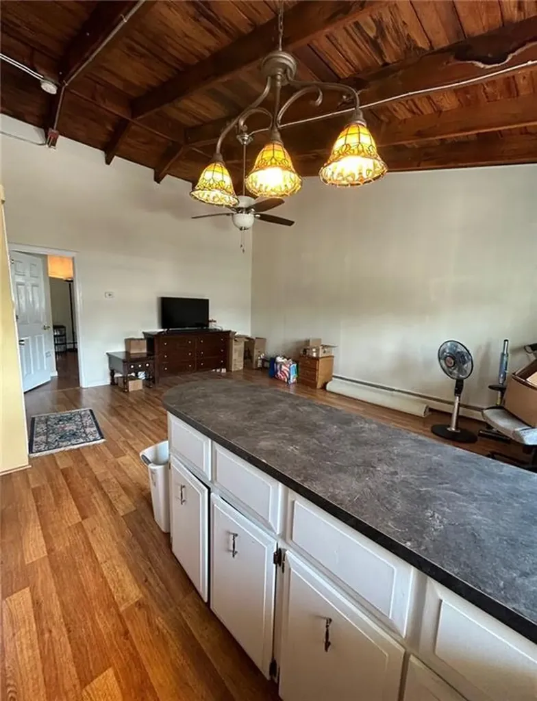 33 Halsey Street Newport RI 02840