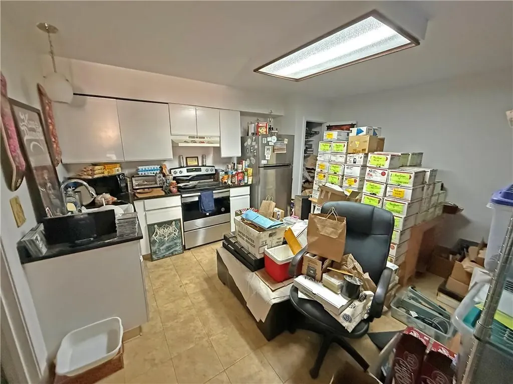 33 Halsey Street Newport RI 02840