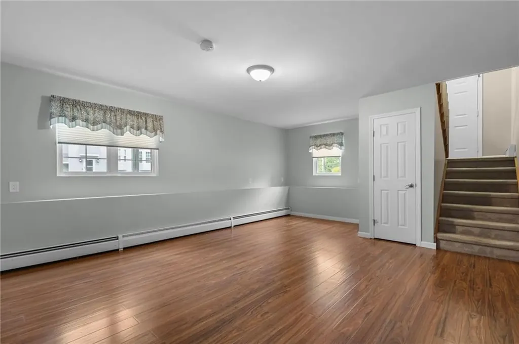 565 Quaker Lane West Warwick RI 02893