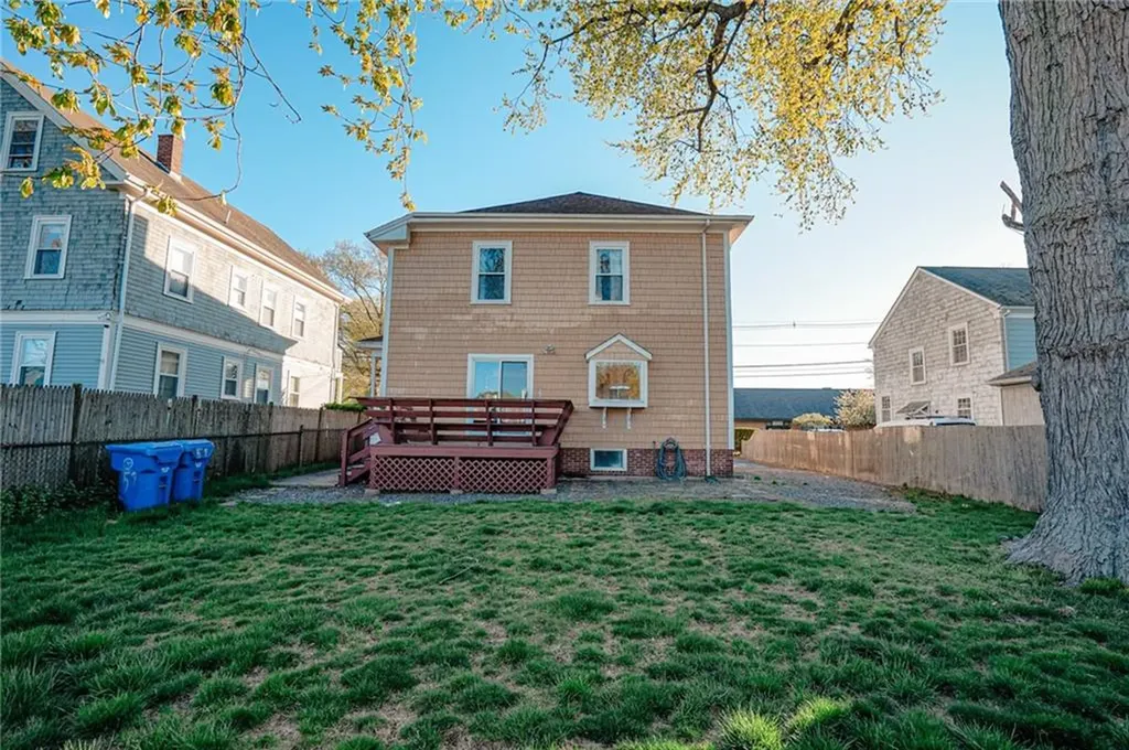 59 Bourne Avenue East Providence RI 02916