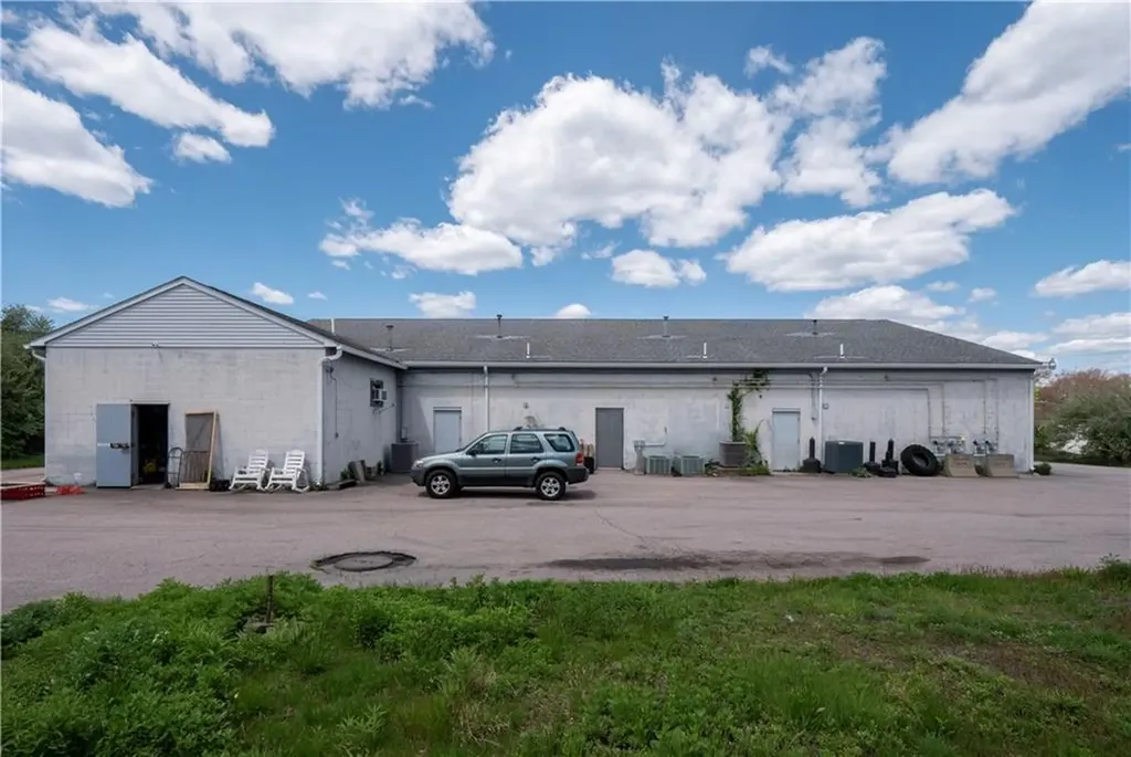 250 South County Trail Exeter RI 02822