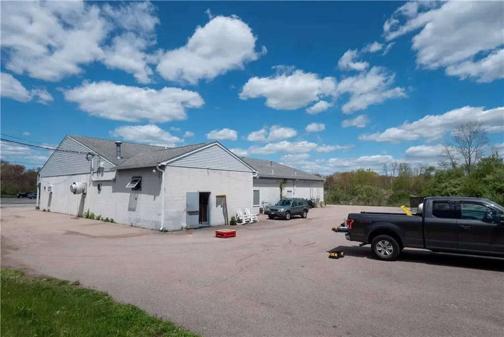 250 South County Trail Exeter RI 02822