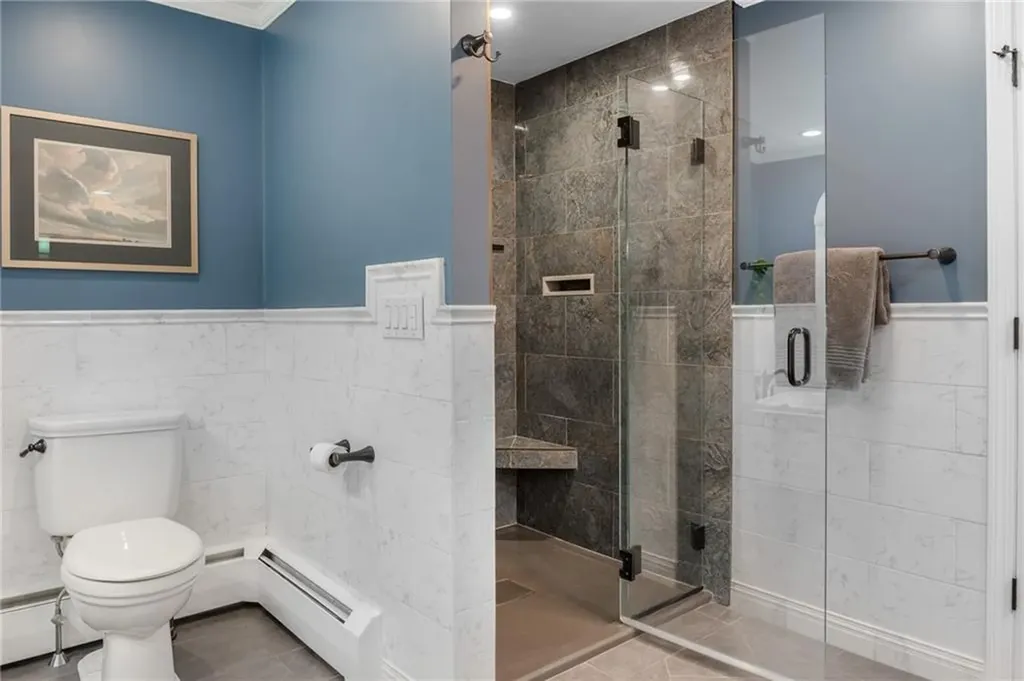 91 Woodridge Drive North Kingstown RI 02874