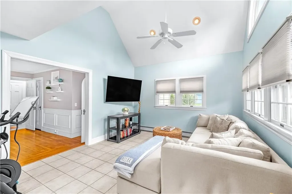 46 North Country Club Drive Warwick RI 02888