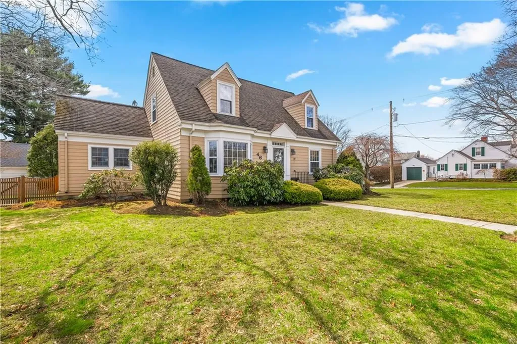 46 North Country Club Drive Warwick RI 02888