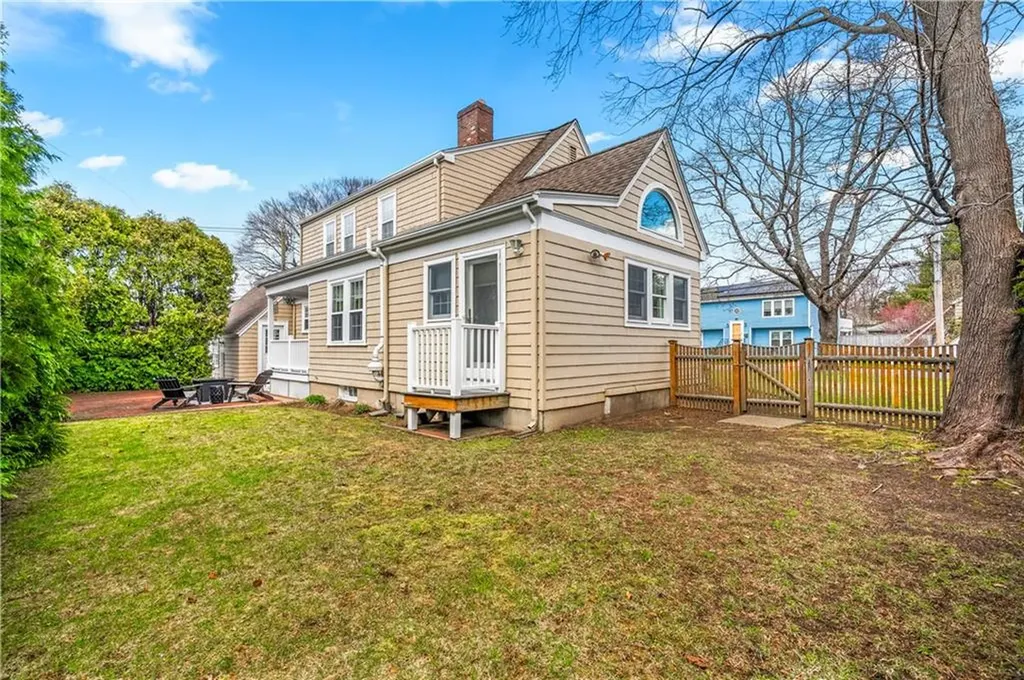 46 North Country Club Drive Warwick RI 02888