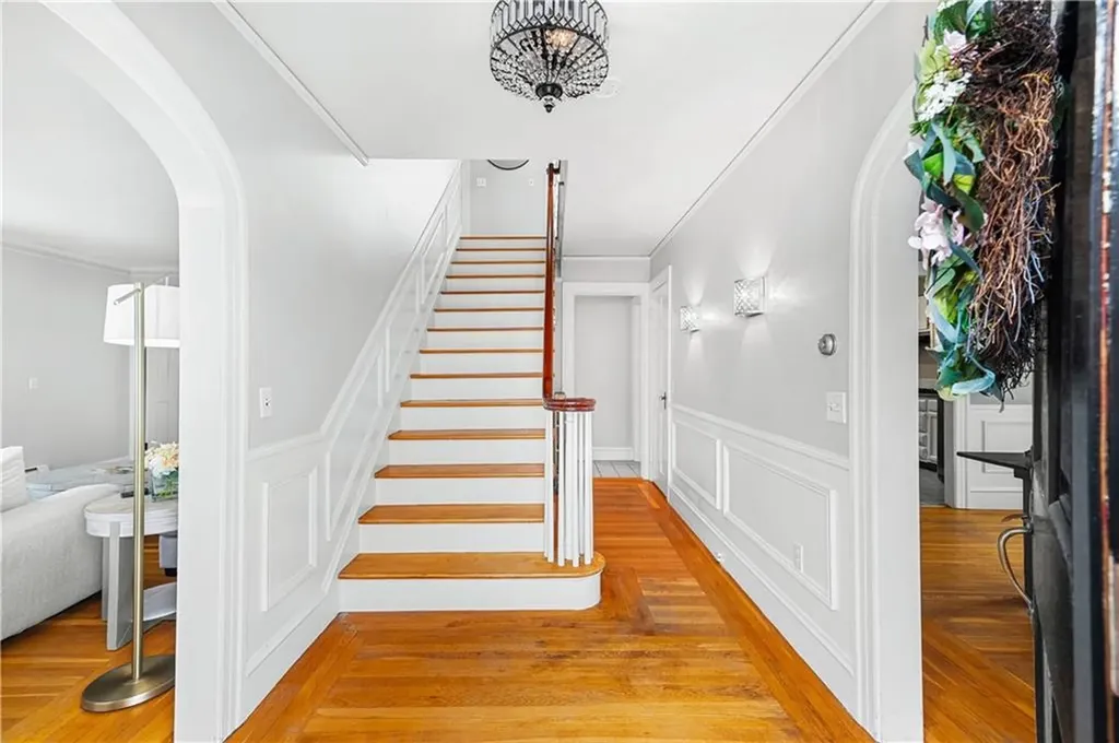 46 North Country Club Drive Warwick RI 02888