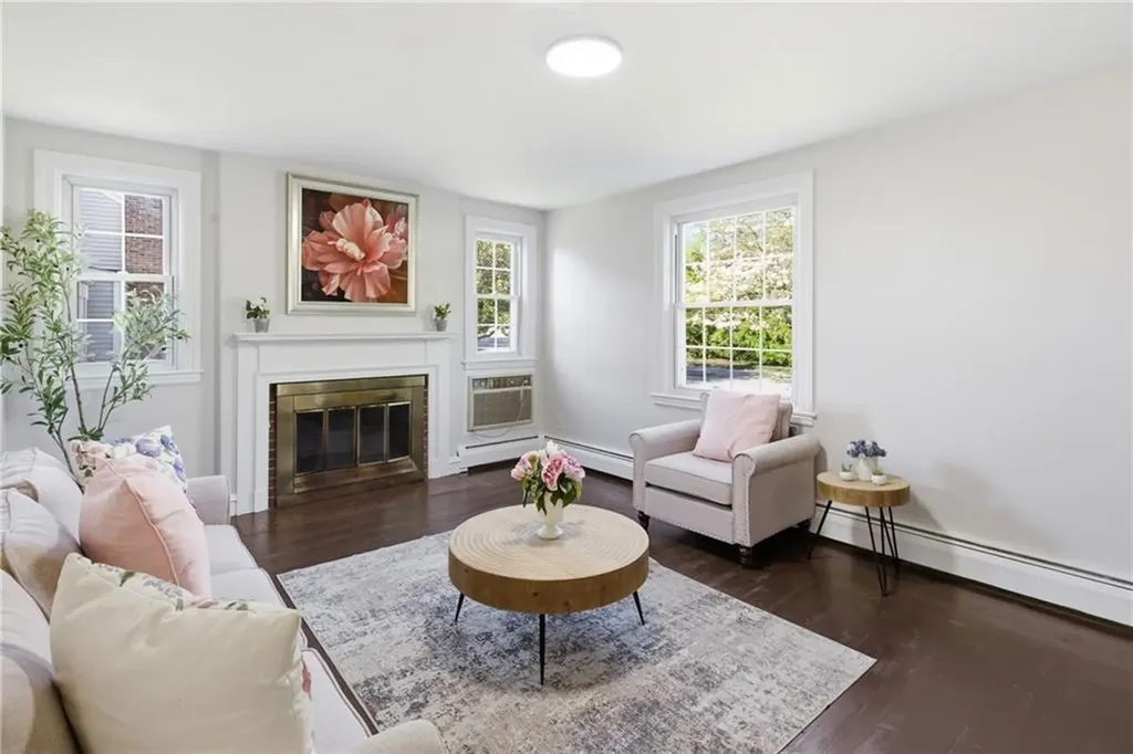 61 Rose Hill Drive Cranston RI 02920