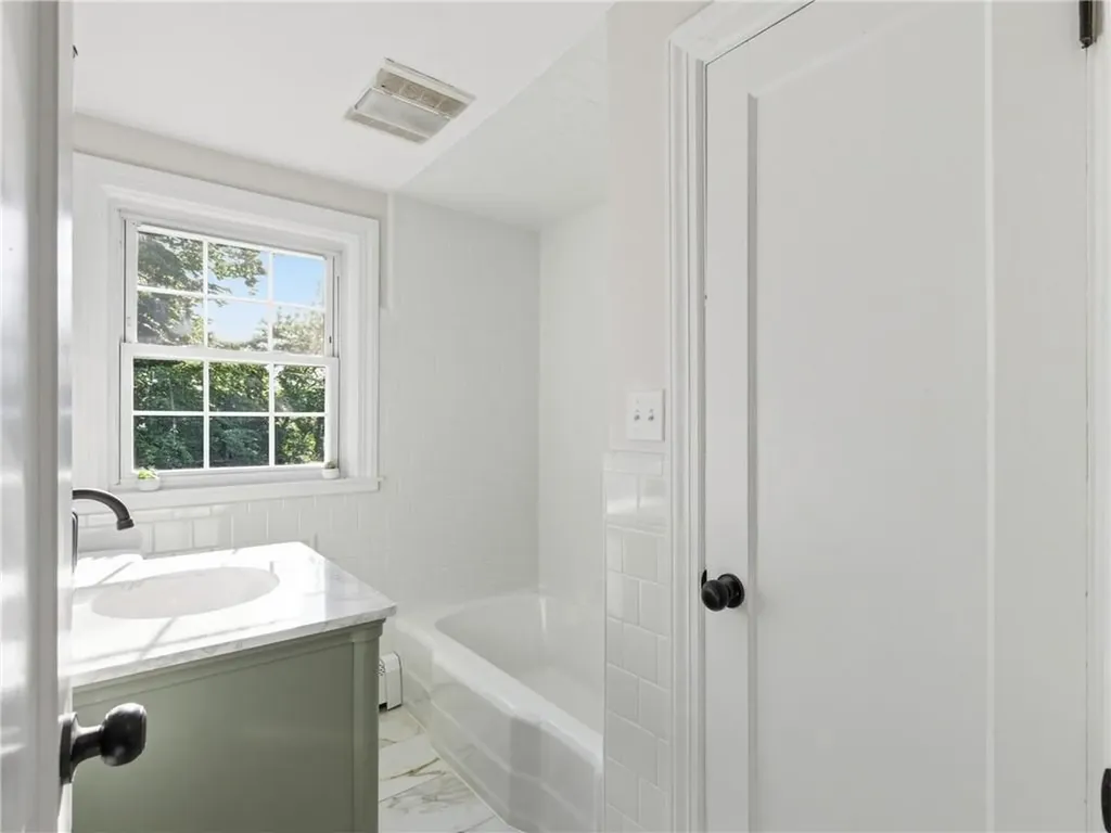 61 Rose Hill Drive Cranston RI 02920