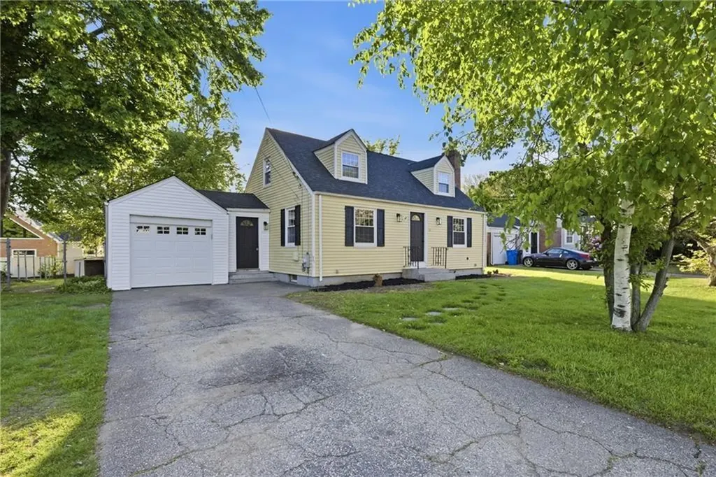 61 Rose Hill Drive Cranston RI 02920
