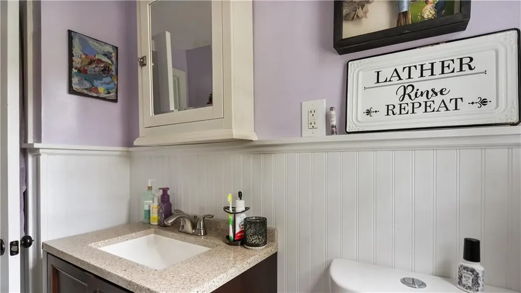 162 Thatcher Street East Providence RI 02916