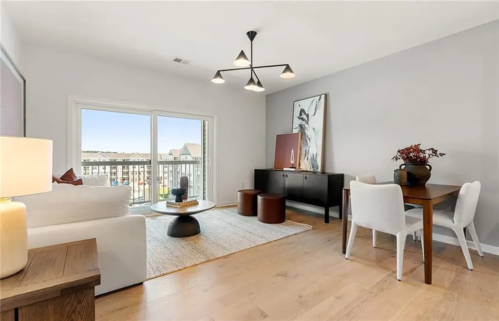 141 East Point Drive East Providence RI 02916