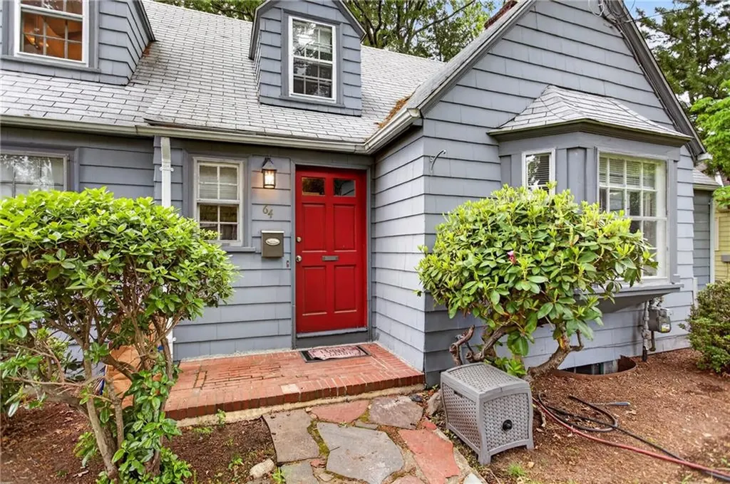 64 White Birch Road Cranston RI 02920