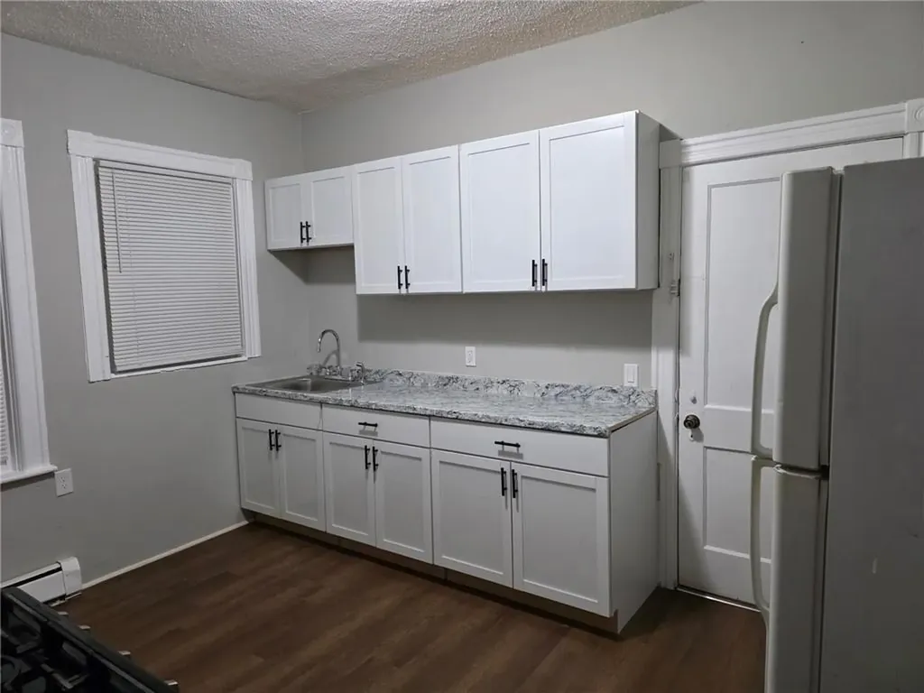 108 Lenox Avenue Providence RI 02907