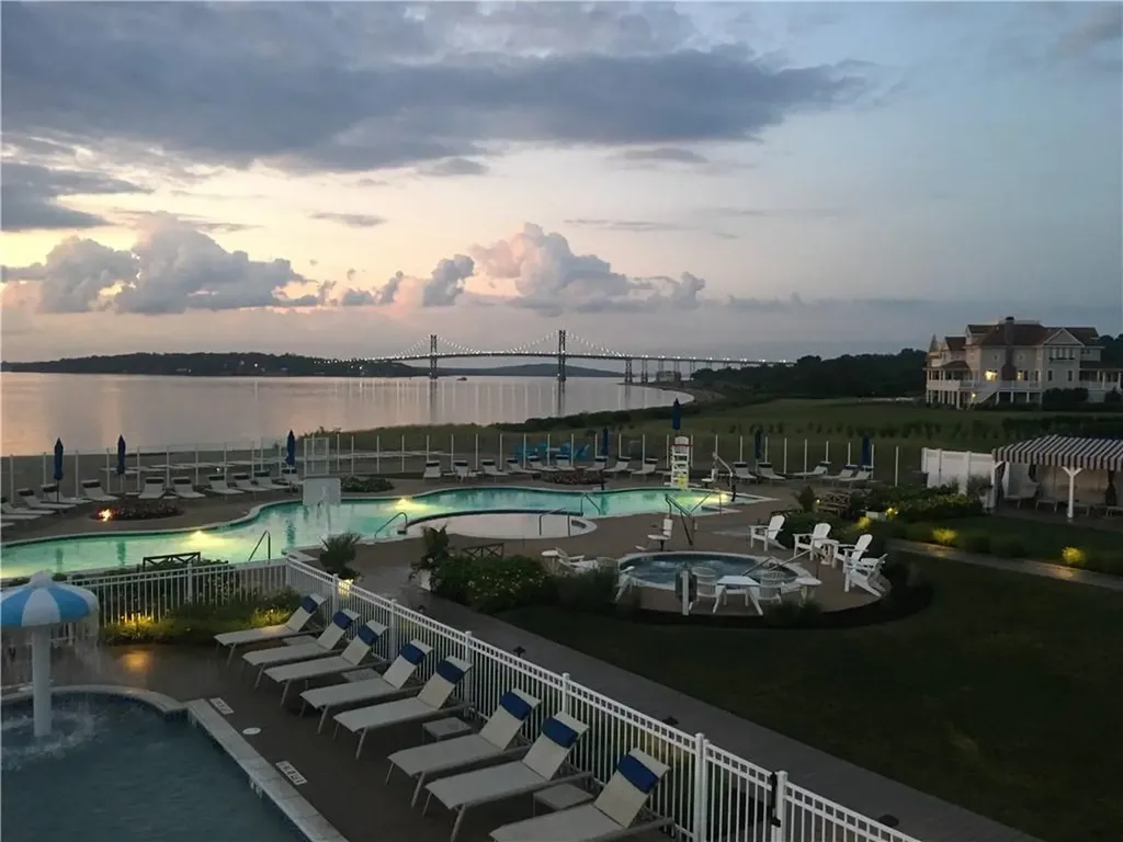 34 Wimbledon Circle Portsmouth RI 02871