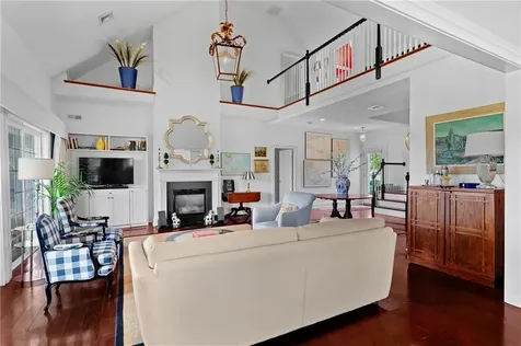 34 Wimbledon Circle Portsmouth RI 02871