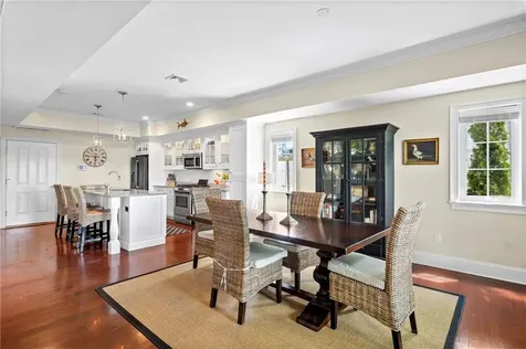 34 Wimbledon Circle Portsmouth RI 02871