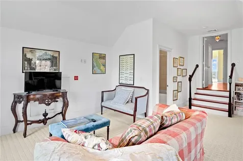 34 Wimbledon Circle Portsmouth RI 02871