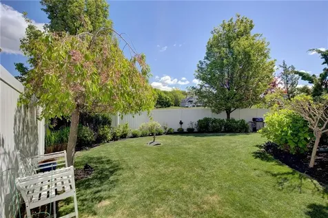 34 Wimbledon Circle Portsmouth RI 02871