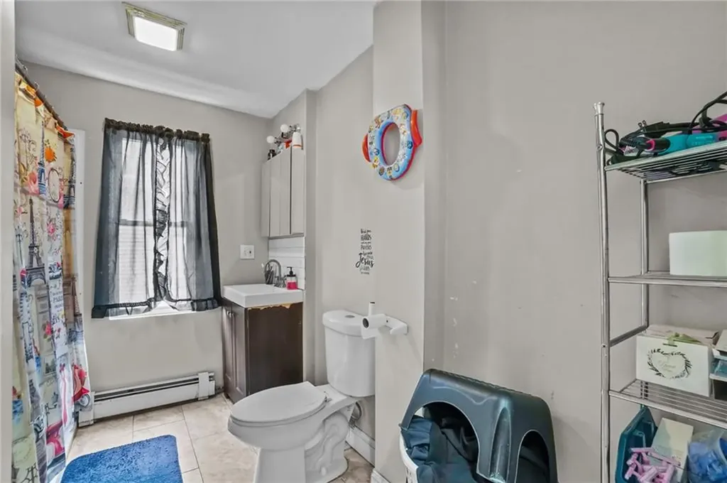 104 Alverson Avenue Providence RI 02909