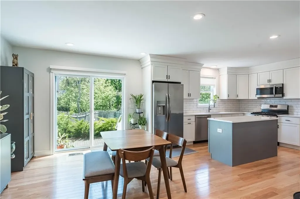 100 East View Avenue Cranston RI 02920