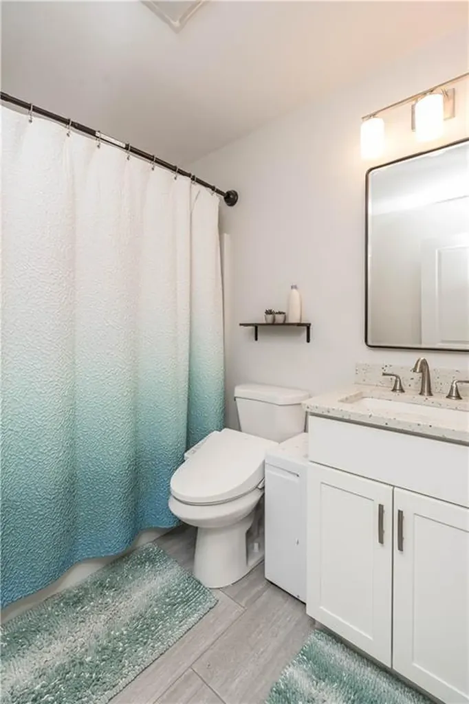 100 East View Avenue Cranston RI 02920