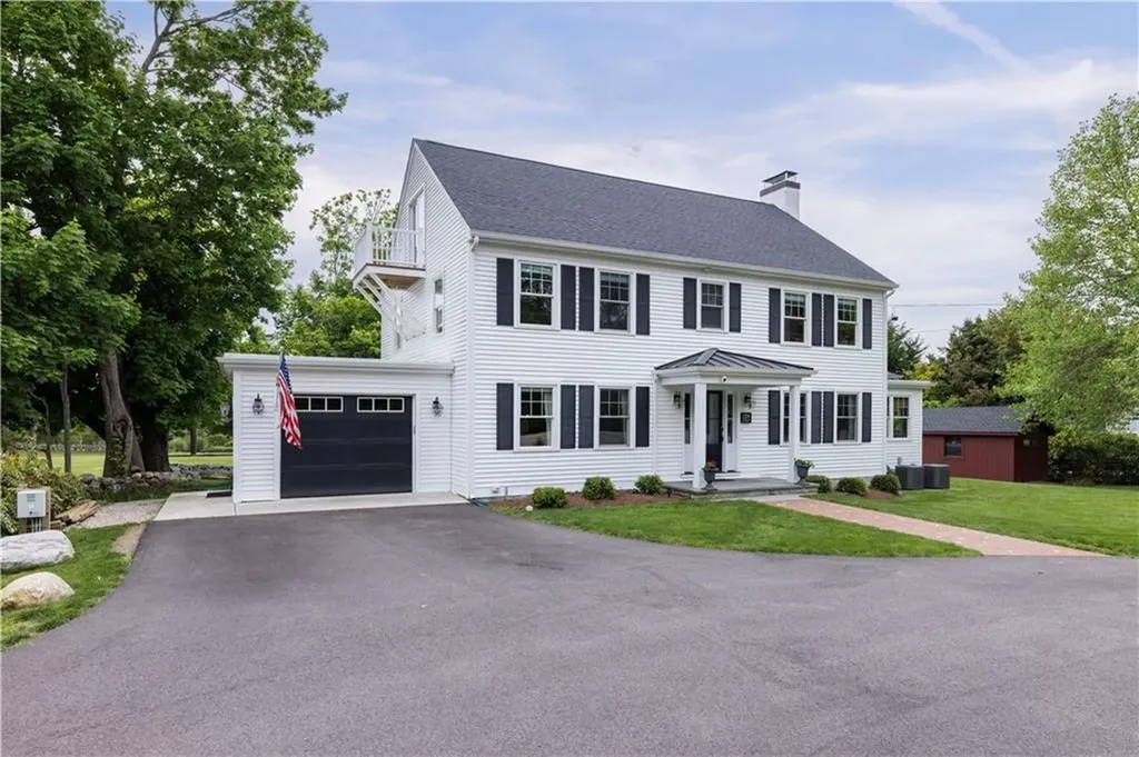 229 Shore Road Westerly RI 02891