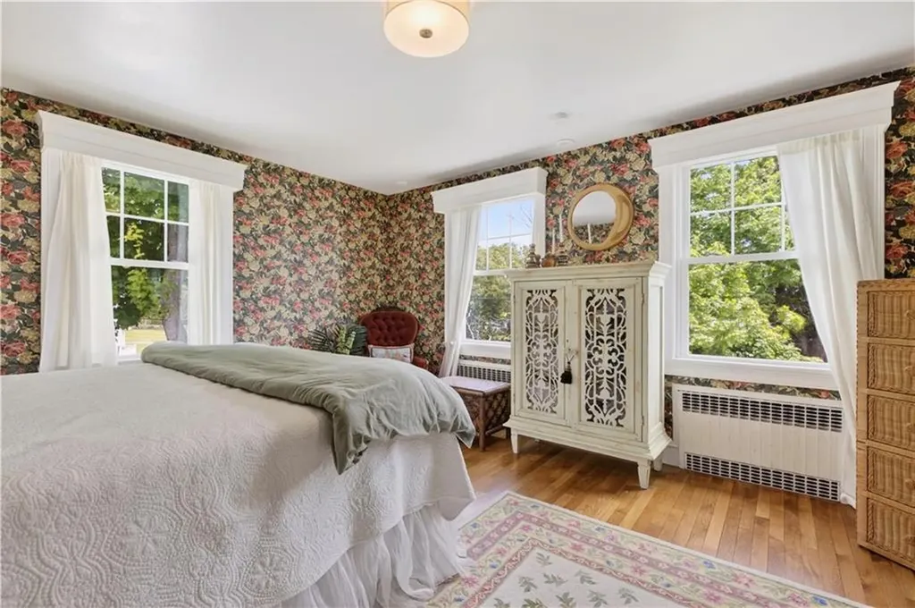 229 Shore Road Westerly RI 02891