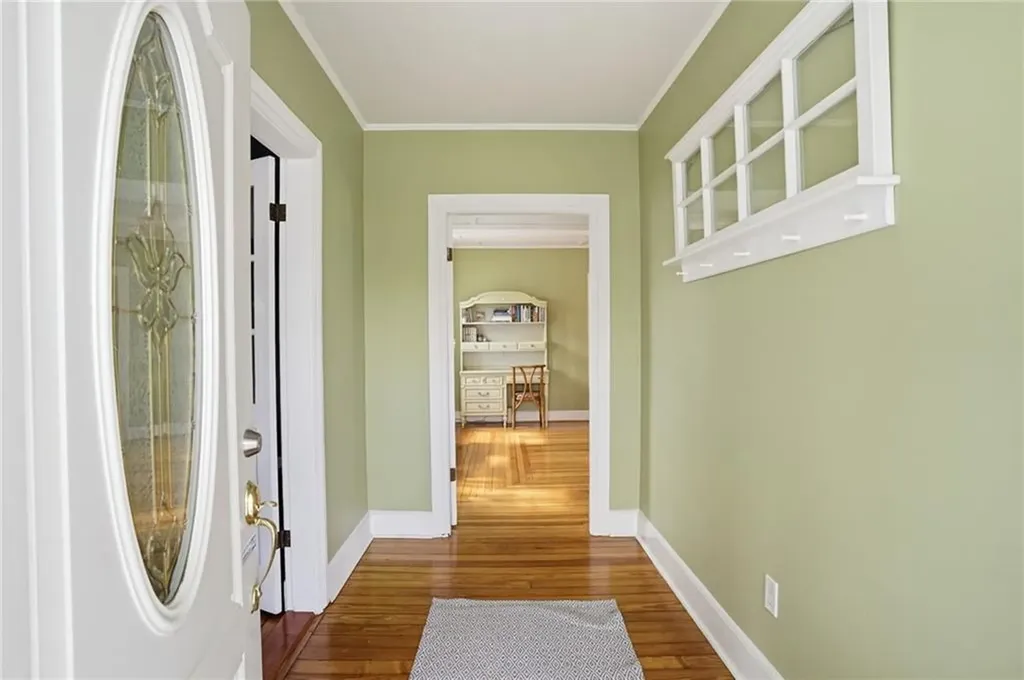 77 Majestic Avenue Warwick RI 02888
